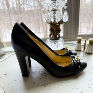 Coach Desaree Heel - Size 9